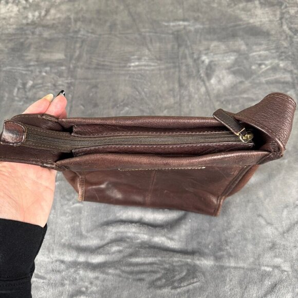 Fossil Women's Vintage Pebbled Brown Leather Shoulder Bag Style Y2K McBling - Picture 9 of 13